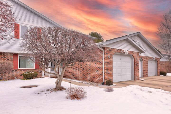 Property Photo:  6 Wilshire Drive  MI 48734 