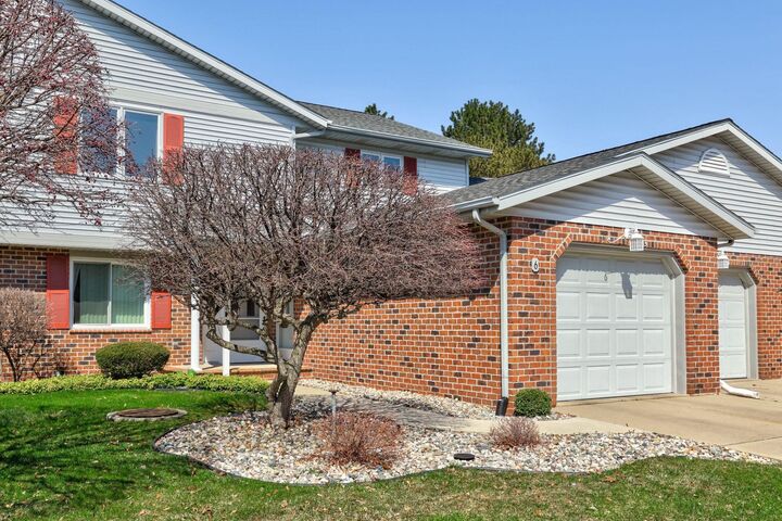 Property Photo:  6 Wilshire Drive  MI 48734 