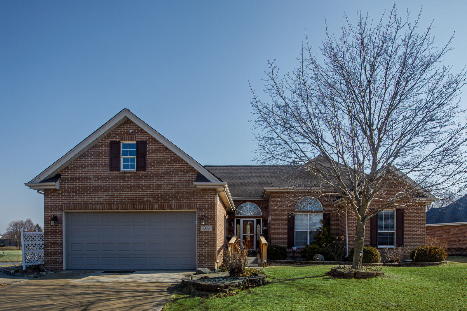 Property Photo:  508 N Raven Road  IL 60404 