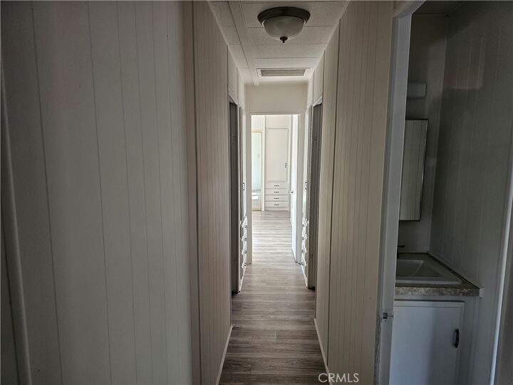 Property Photo:  260 N Lyon Ave 64  CA 92543 