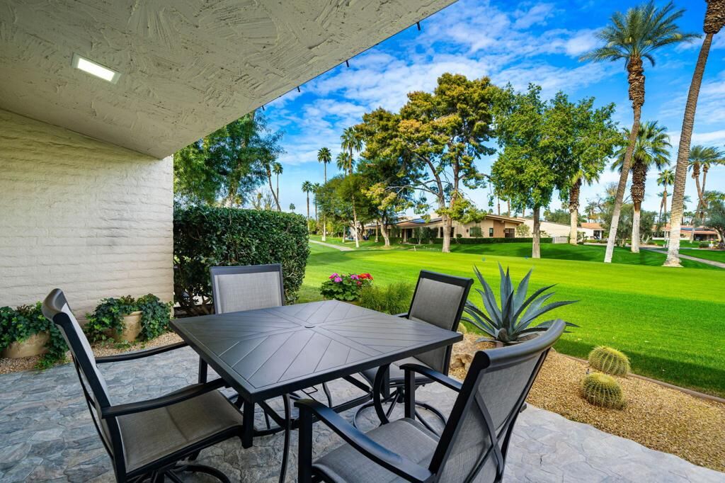 Property Photo: 75762 Valle Vista CA 92210