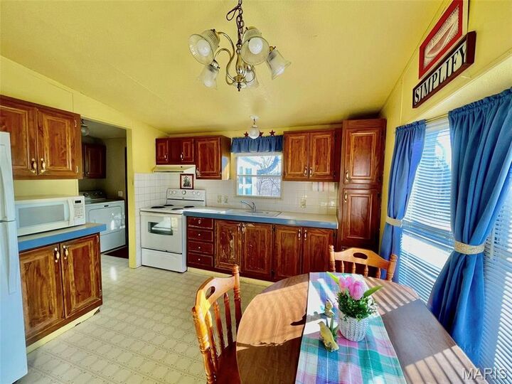 Property Photo: 250 County Highway 346 MO 63736