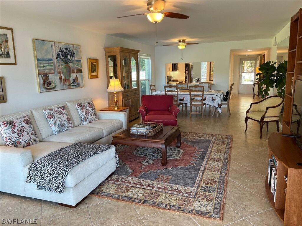 Property Photo: 1250 Yesica Ann Circle E106 FL 34110