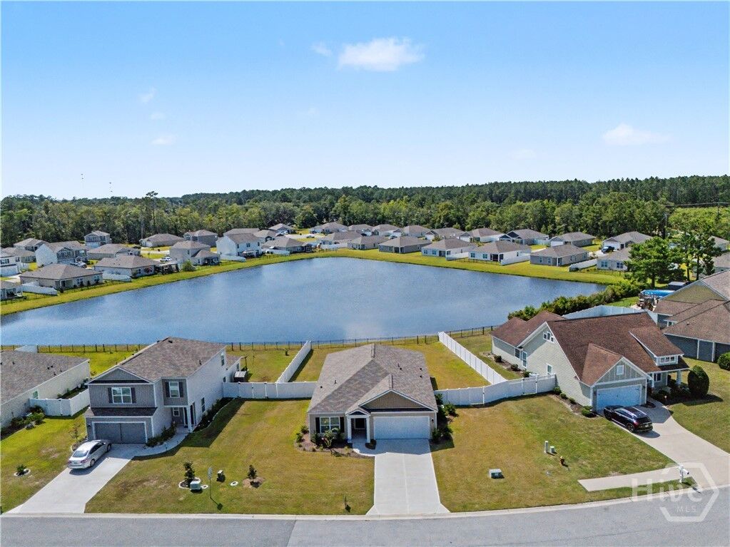 Property Photo:  38 Autumns Wood Drive  GA 31525 