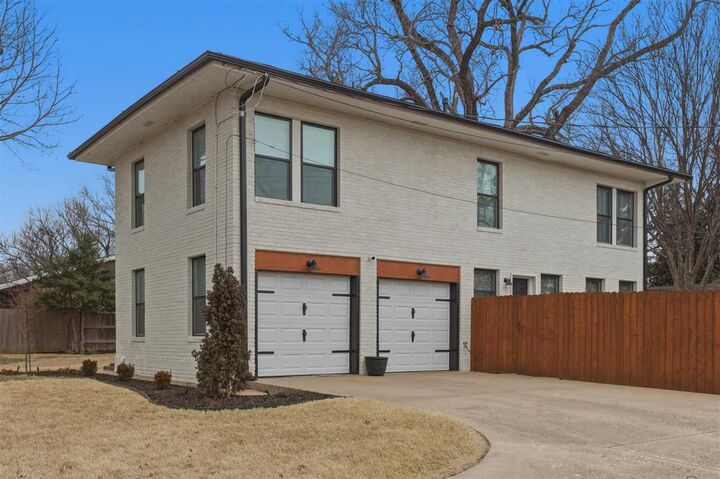 Property Photo:  95 Elmwood Avenue  OK 74601 