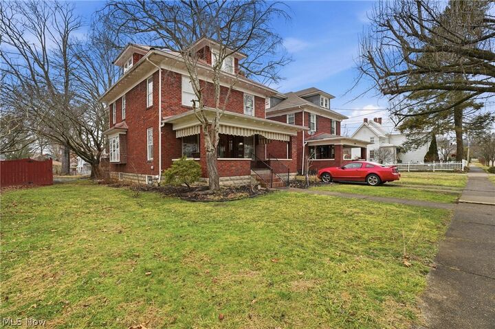 Property Photo: 2107 Plum Street WV 26101