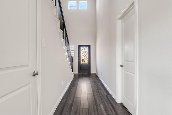 Property Photo:  2119 River Pine Road  TX 75126 