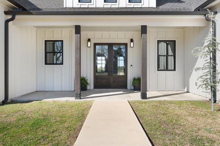 Property Photo:  2865 Cr 2310  TX 75482 