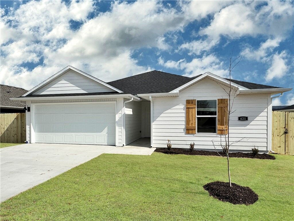 Property Photo:  541 Raegan Street  AR 72753 