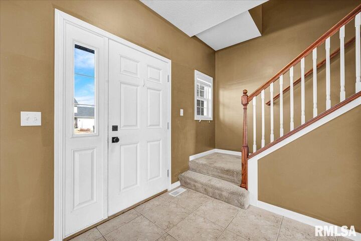 Property Photo:  1626 Jadens Way  IL 61571 