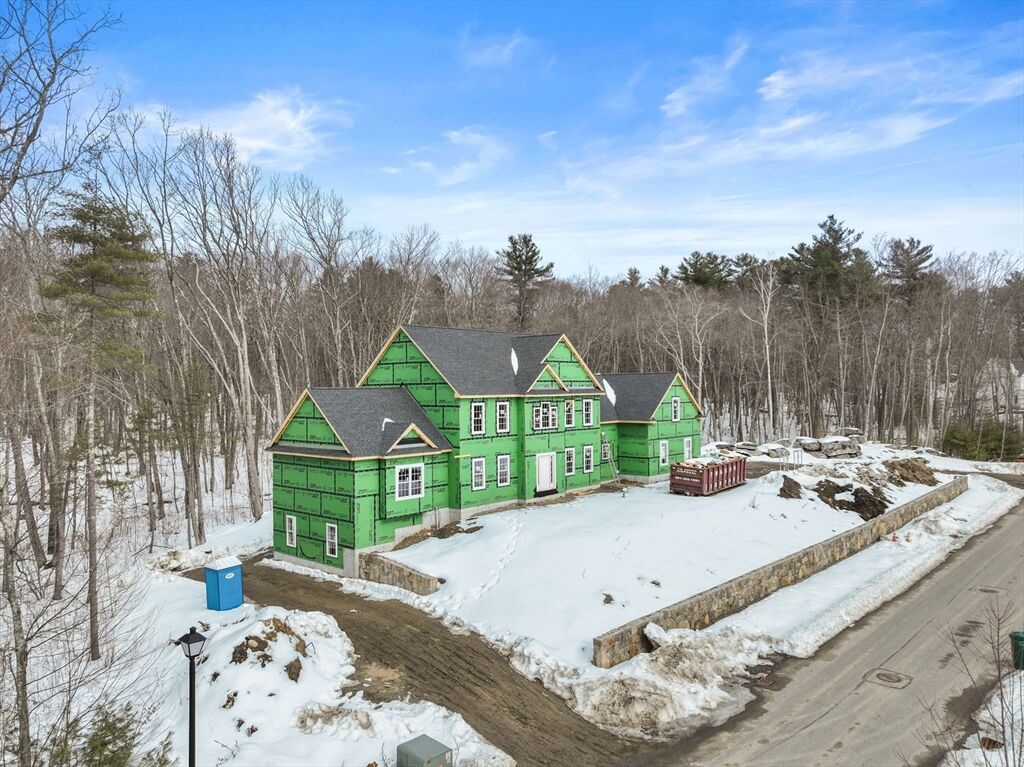 Property Photo: 90 Windstone Dr MA 01534