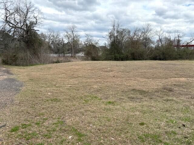 Property Photo:  N 6th St  LA 71446 