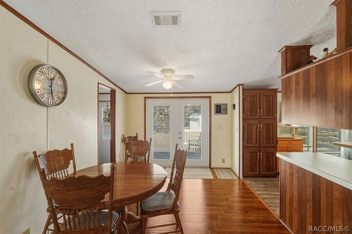 Property Photo:  6500 County Road 248 N  FL 33538 