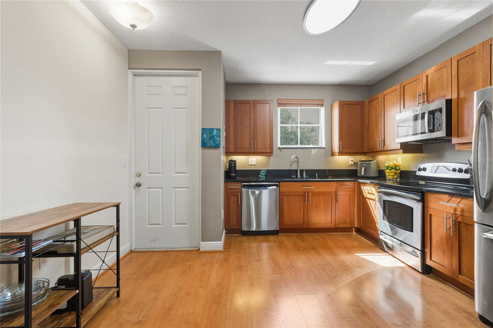 Property Photo:  1336 SW 3rd Court 1336  FL 33312 
