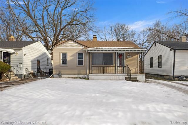 Property Photo:  19166 Bentler Street  MI 48219 