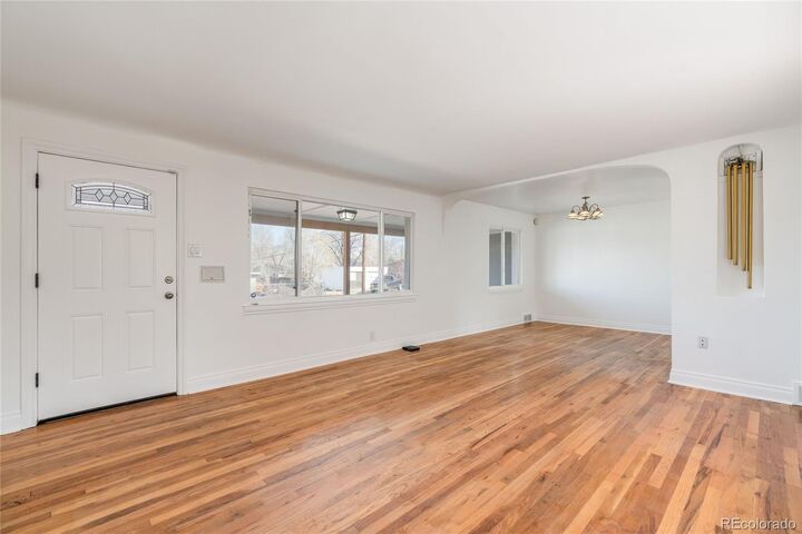 Property Photo:  2900 E 36th Avenue  CO 80205 