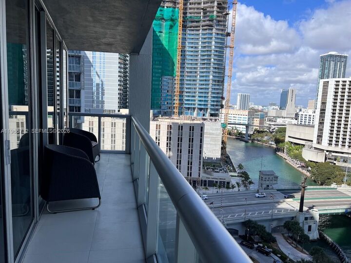 Property Photo: 475 Brickell Ave 1715 FL 33131