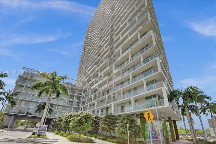 Property Photo: 2000 Metropica Way 2110 FL 33323