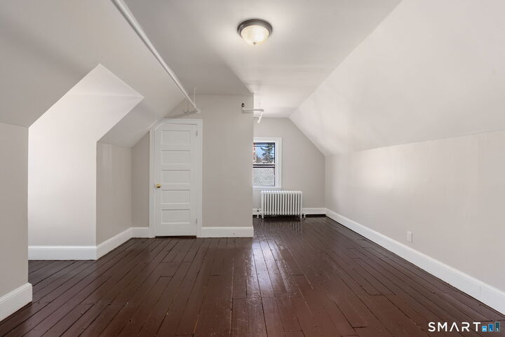 Property Photo:  360 Farmington Avenue 13  CT 06105 
