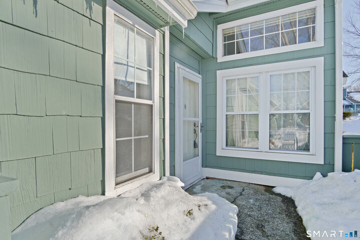 Property Photo:  15 Spyglass Circle 15  CT 06340 