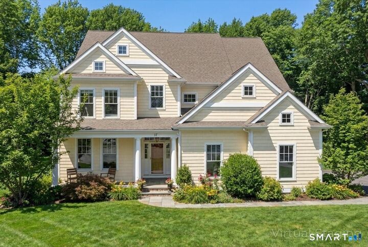 Property Photo:  17 Bittersweet Way  CT 06378 