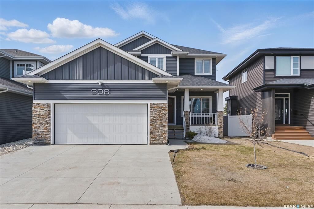 Property Photo:  306 Secord Way  SK S7V 0L9 