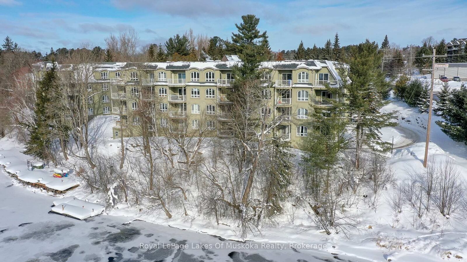 Property Photo: 31 Dairy Lane 207 ON P1H 2L7