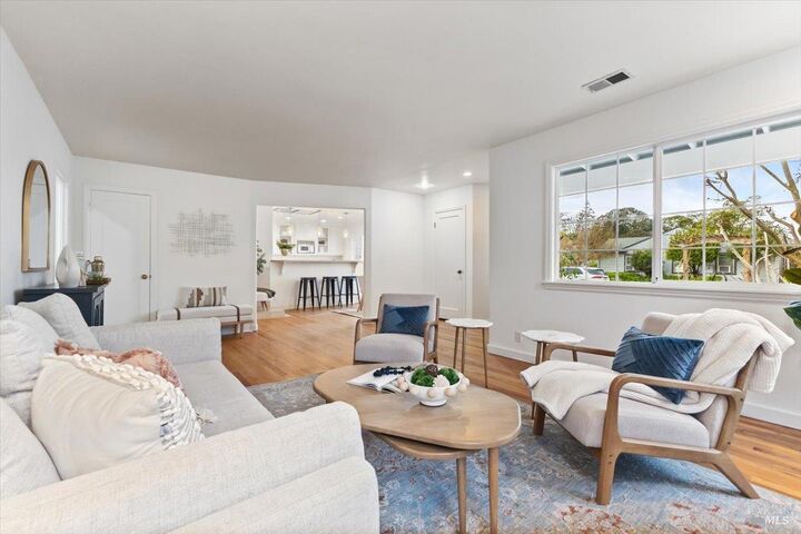 Property Photo: 1804 1806 Beaver Street CA 95404