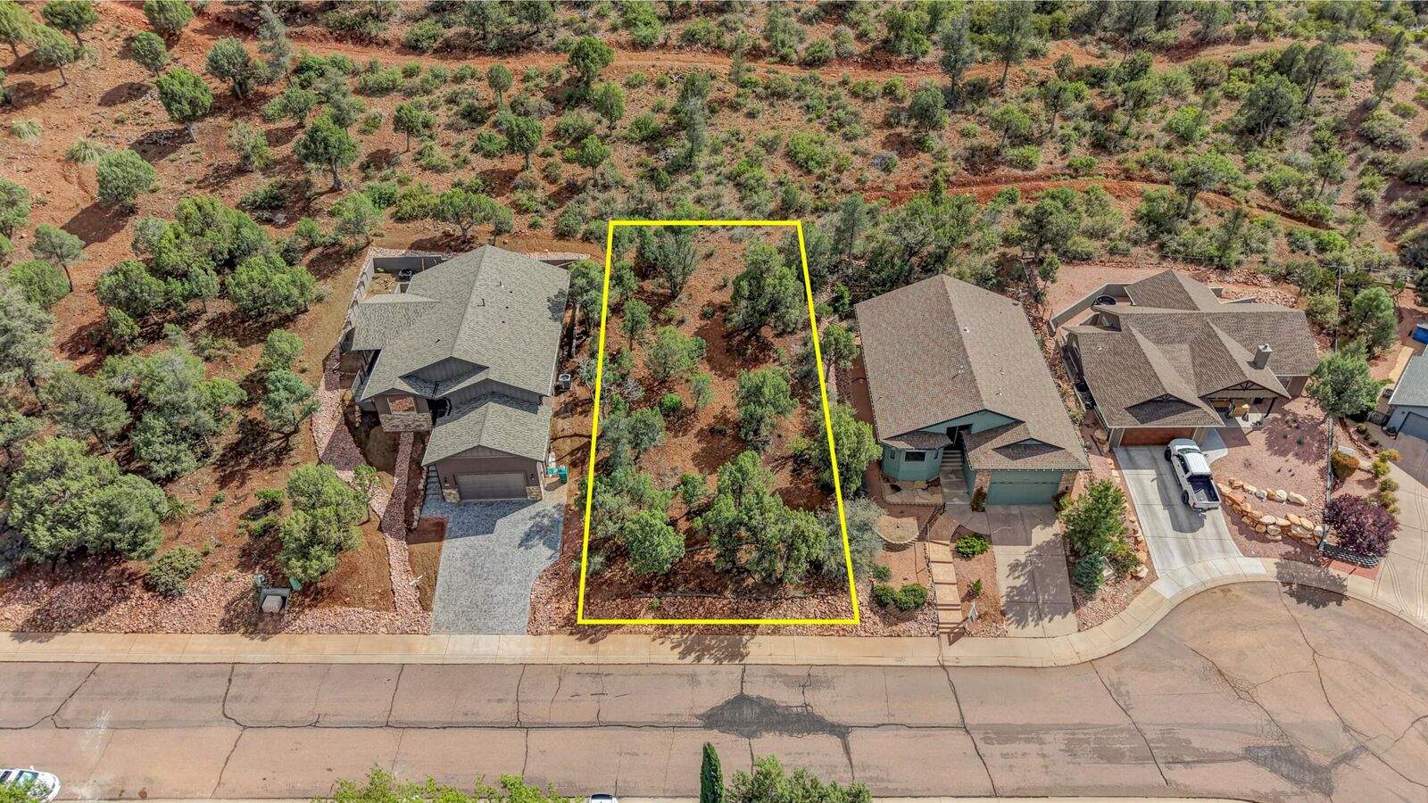 Property Photo:  1122 S Sycamore Circle  AZ 85541 