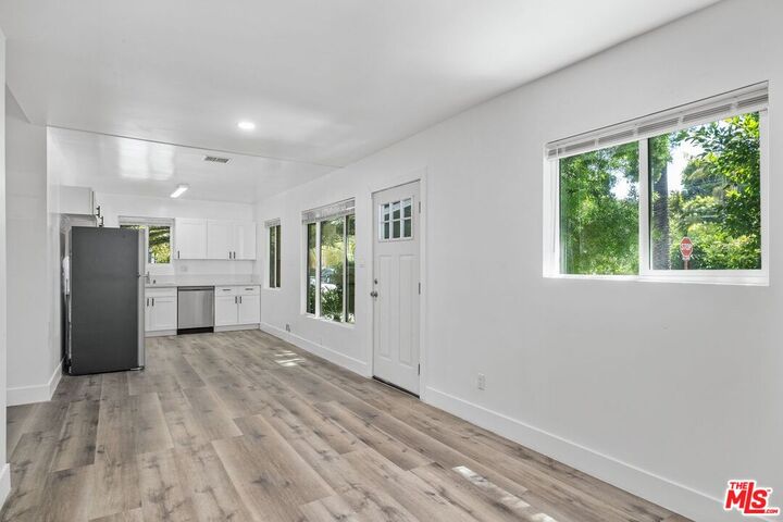 Property Photo: 739 Westbourne Dr CA 90069