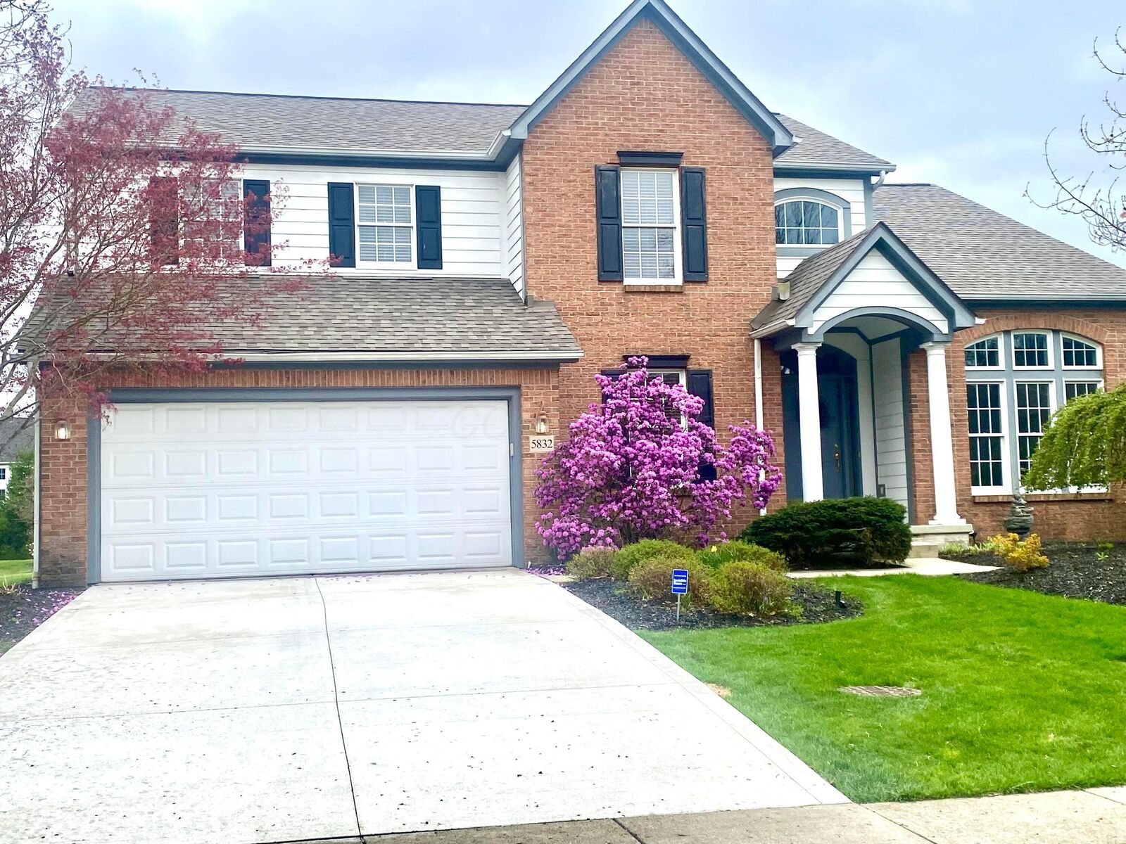 Property Photo:  5832 Burnett N Drive  OH 43021 