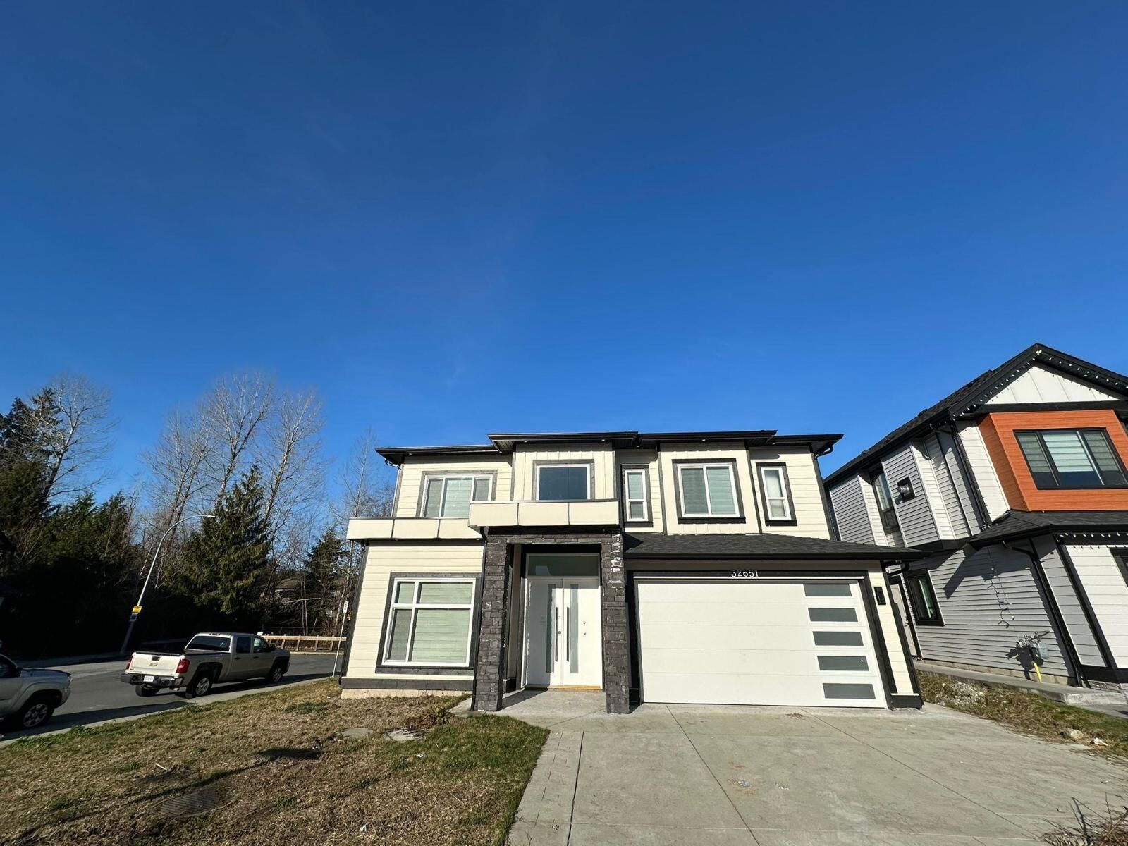 Photo de la propriété:  32651 Cunningham Avenue  BC V4S 0E5 