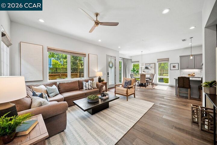 Property Photo: 44 Analisa Ln CA 94596