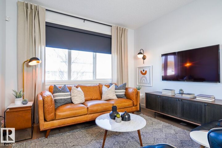 Property Photo:  164 Savoy Crescent  AB T8H 2Y3 