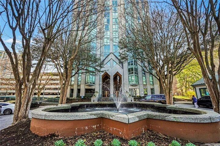 Property Photo:  2870 Pharr Court NW 1806  GA 30305 