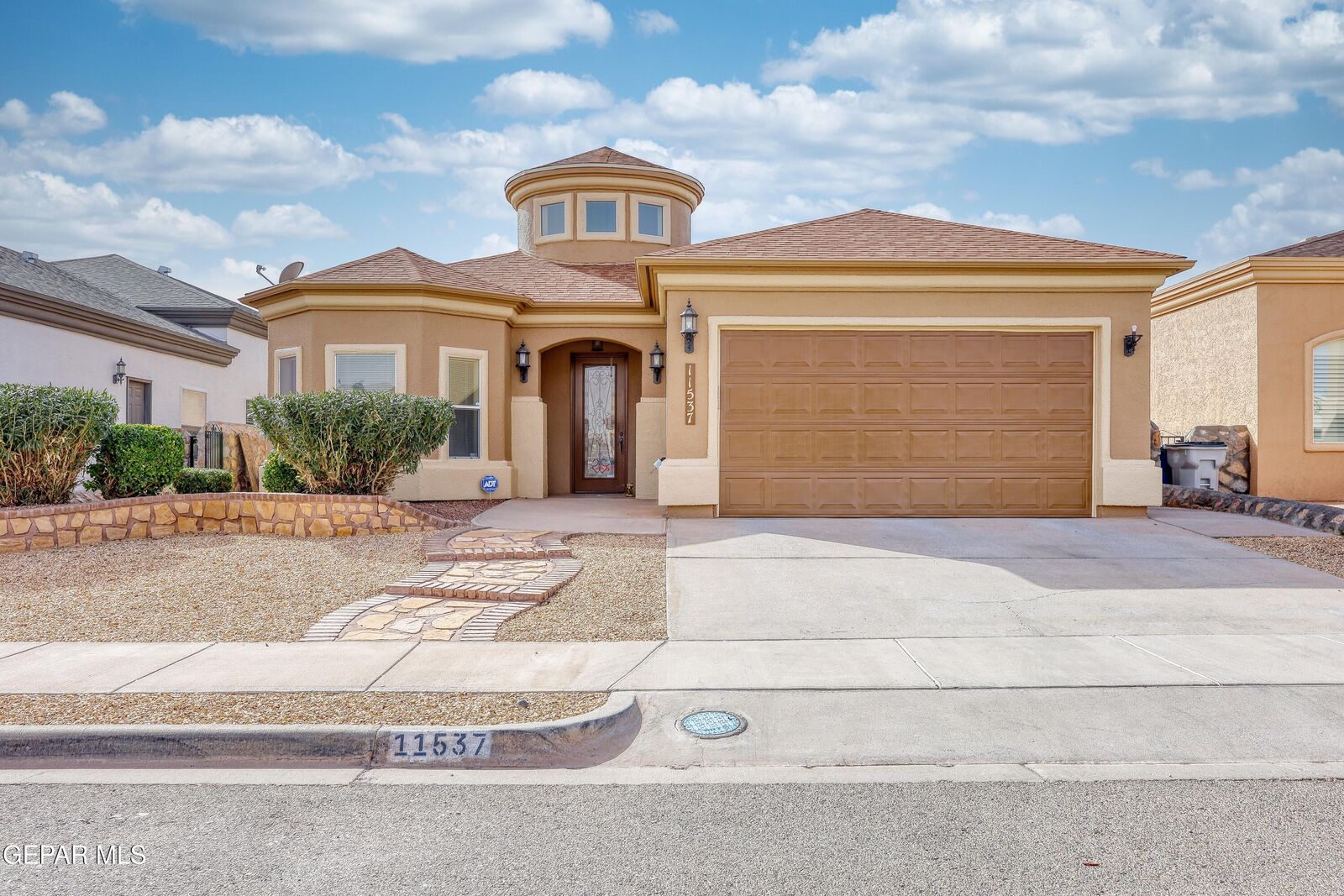 Property Photo: 11537 Porfirio Payan Drive TX 79934