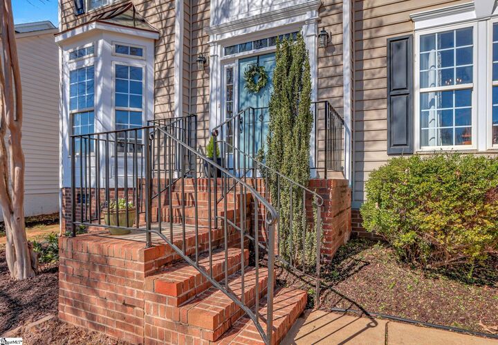 Property Photo: 9 Suffolk Downs Way SC 29615