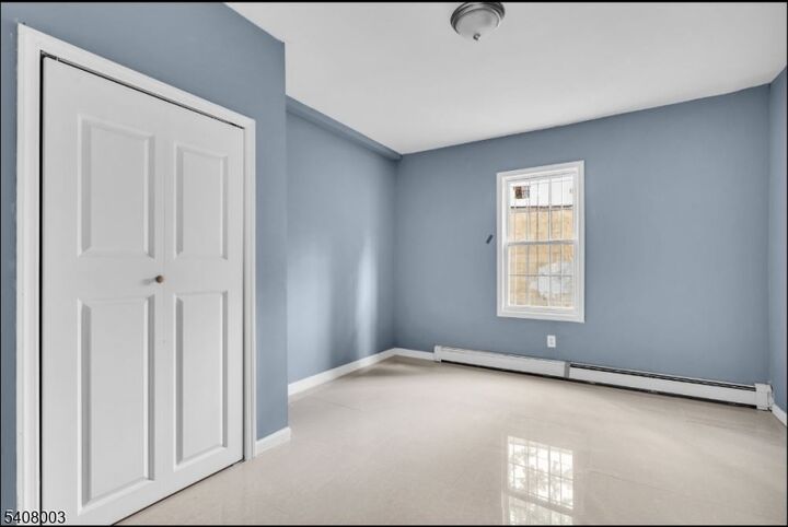 Property Photo:  568 Grove St 3  NJ 07111 