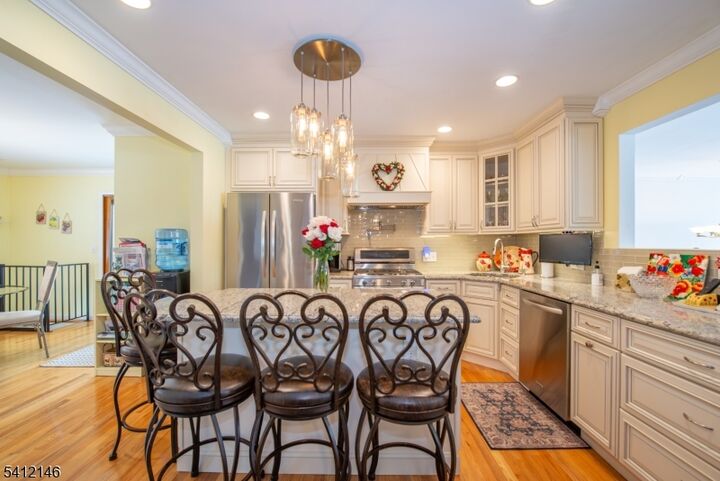 Property Photo: 17 Iron Forge Rd NJ 07054