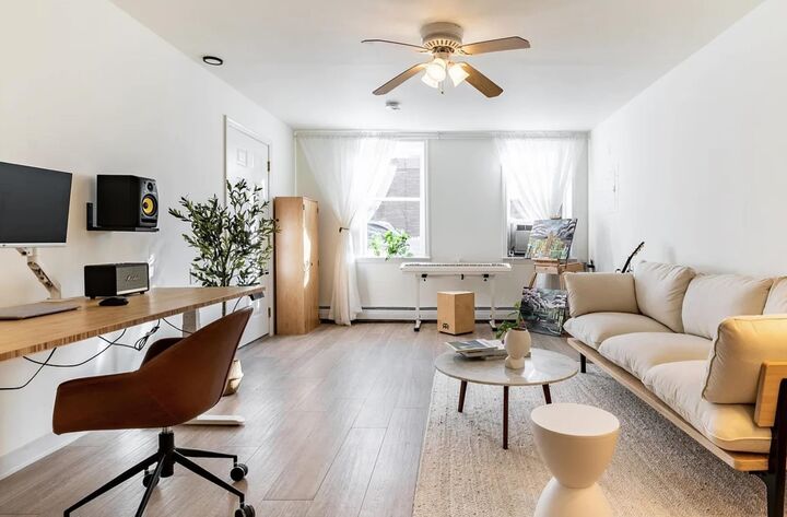 Property Photo:  109 Coles St 1  NJ 07302 