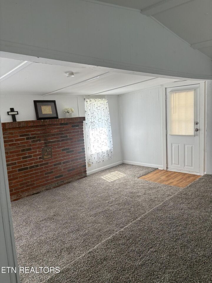 Property Photo: 139 Hillview Rd TN 37880