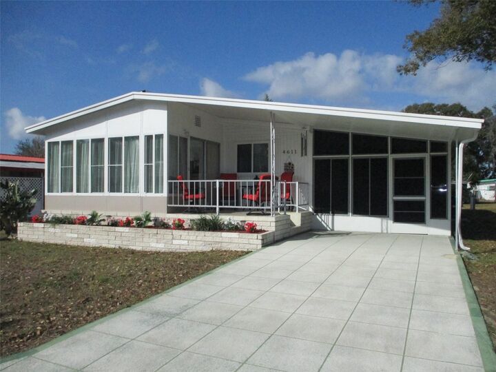 Property Photo:  4611 Orange Blossom Drive  FL 33542 