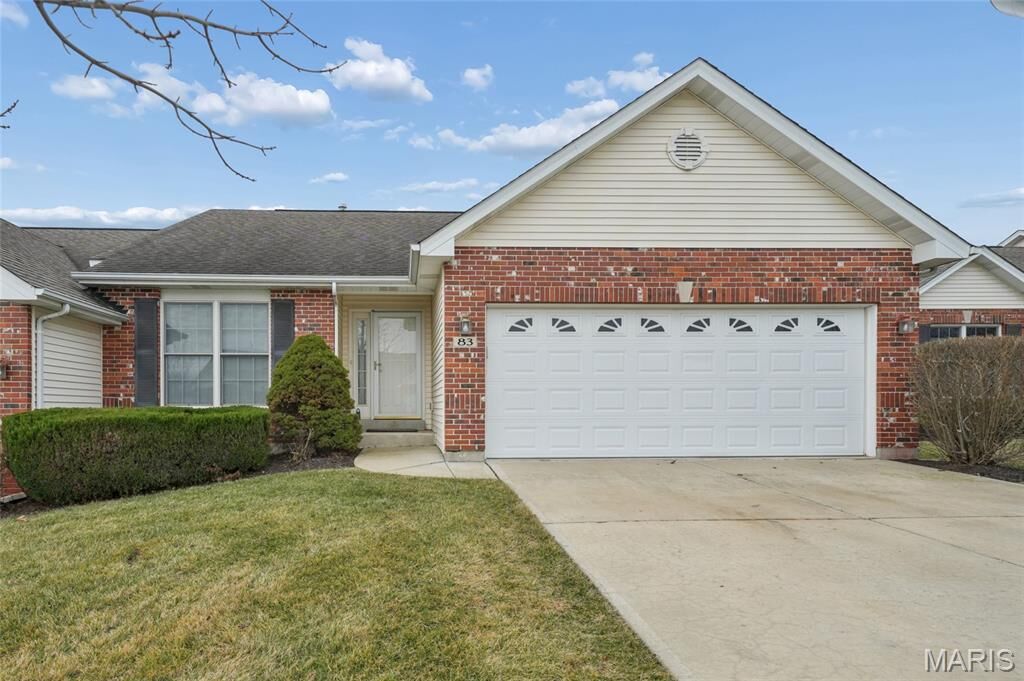 Property Photo:  83 Foxgate Court  MO 63376 