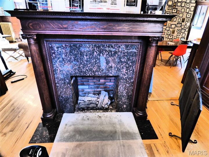 Property Photo: 4512 West Pine Boulevard MO 63108