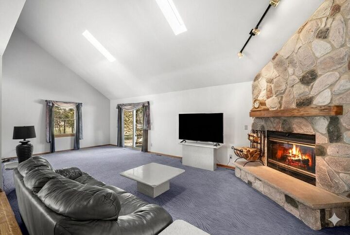 Property Photo:  W342n6303 Kathy Dr  WI 53066 