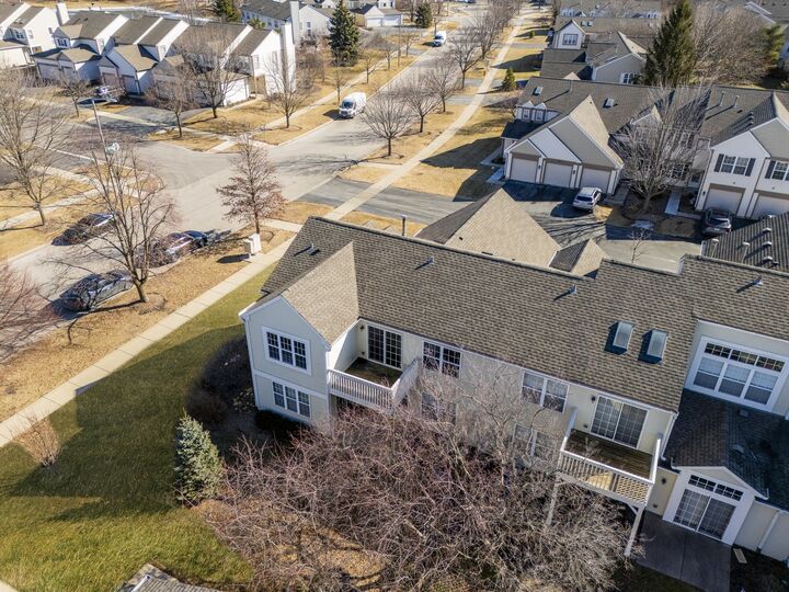 Property Photo: 2503 Sheehan Drive 201 IL 60564