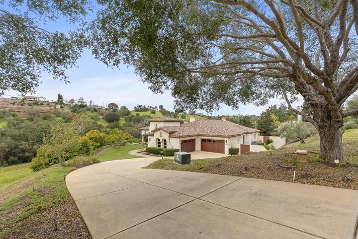 Property Photo:  4229 Bridlewood Road  CA 92028 