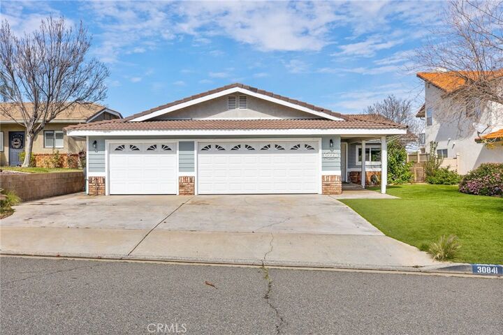 Property Photo:  30841 Long Point  CA 92587 