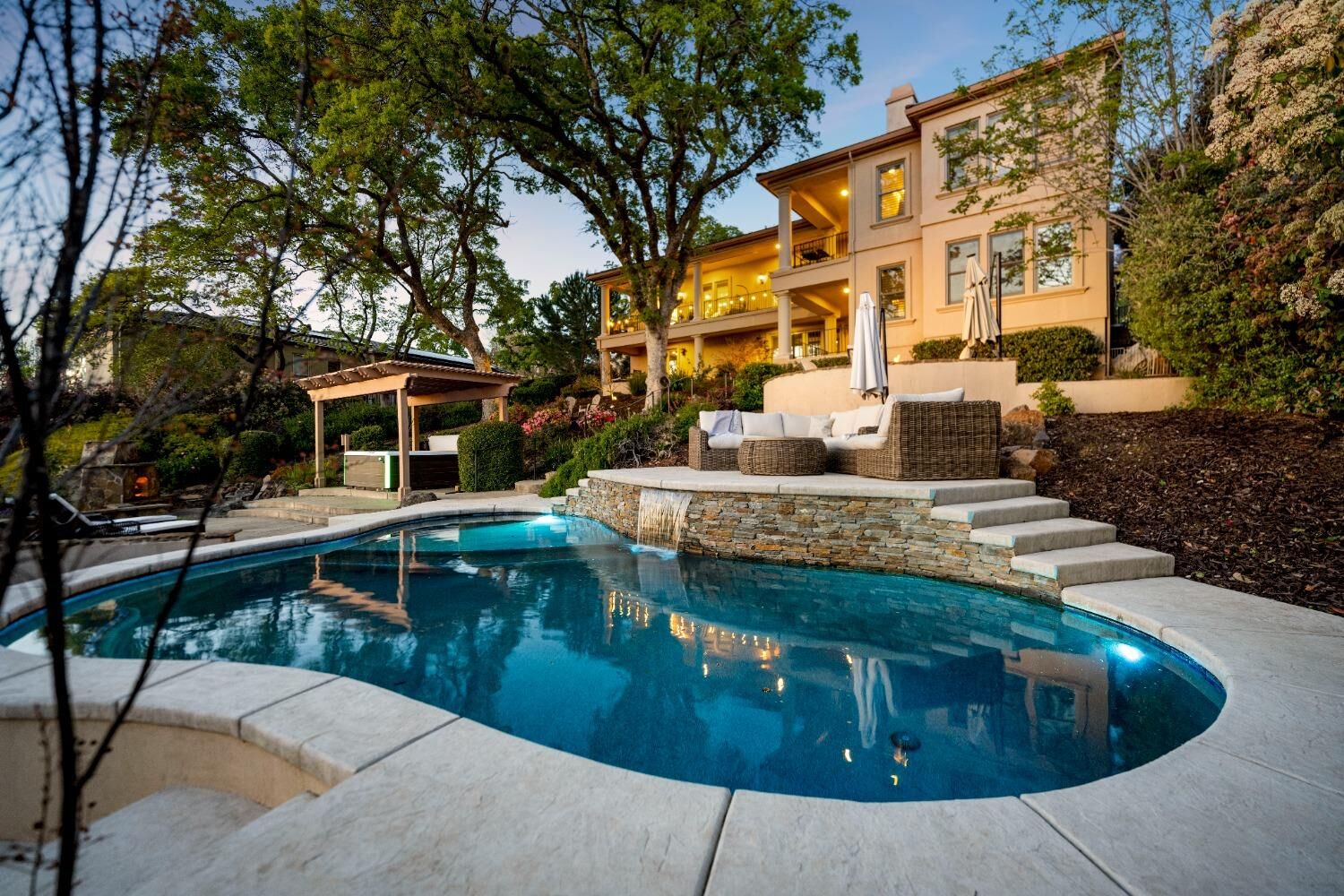 Property Photo:  5520 Sur Mer Drive  CA 95762 