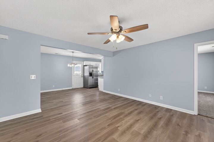 Property Photo:  125 Lorien Cir  TN 37160 